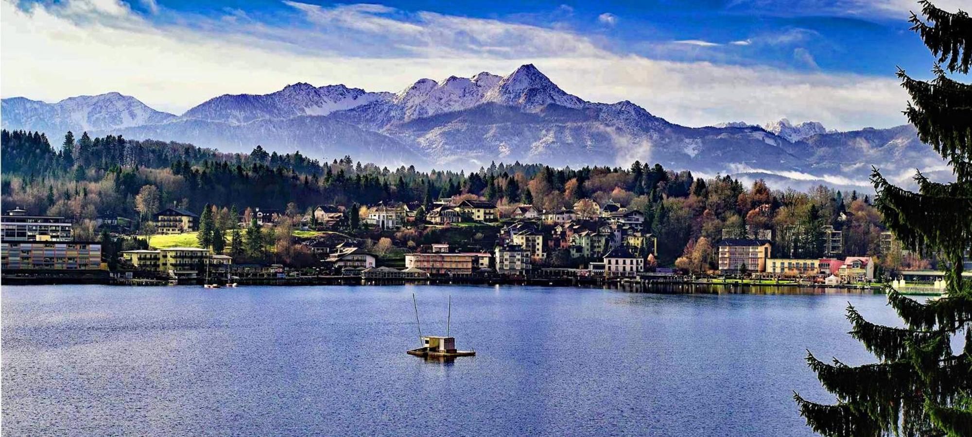 Barry Memle Directly At The Lake Velden am Worthersee Bagian luar foto