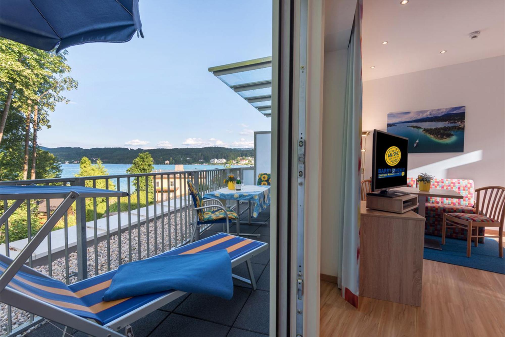 Barry Memle Directly At The Lake Velden am Worthersee Bagian luar foto
