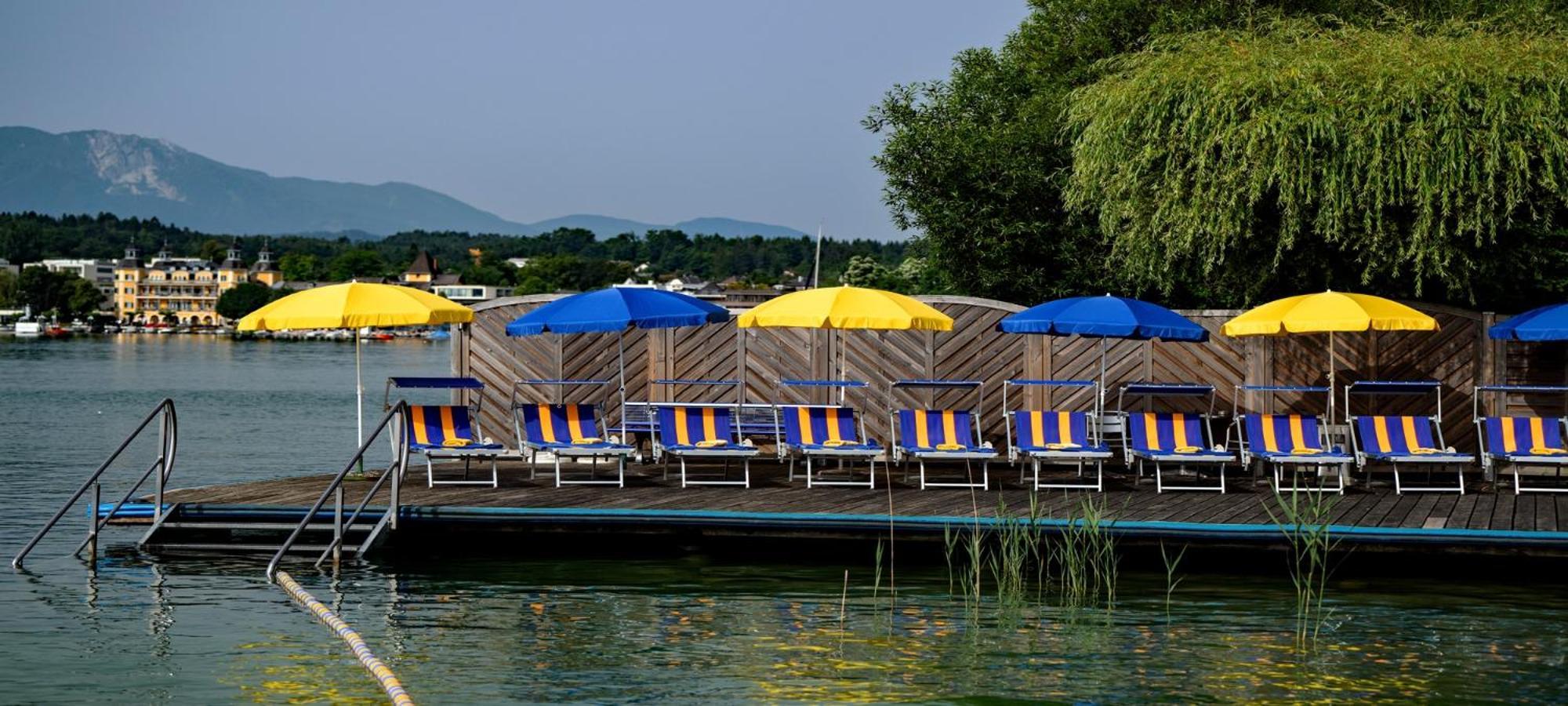 Barry Memle Directly At The Lake Velden am Worthersee Bagian luar foto